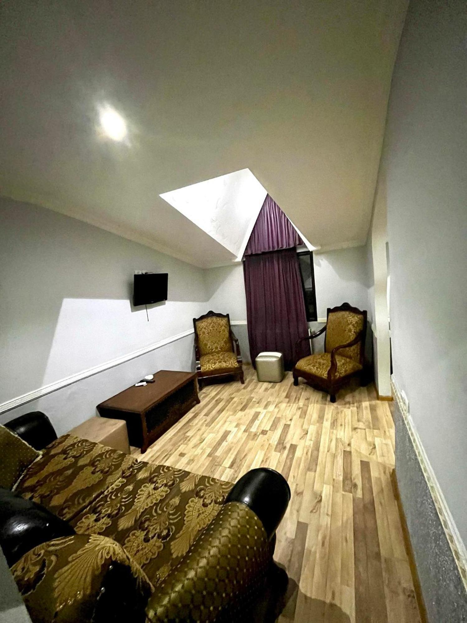 B&B Europa Hotel Kutaisi Eksteriør billede