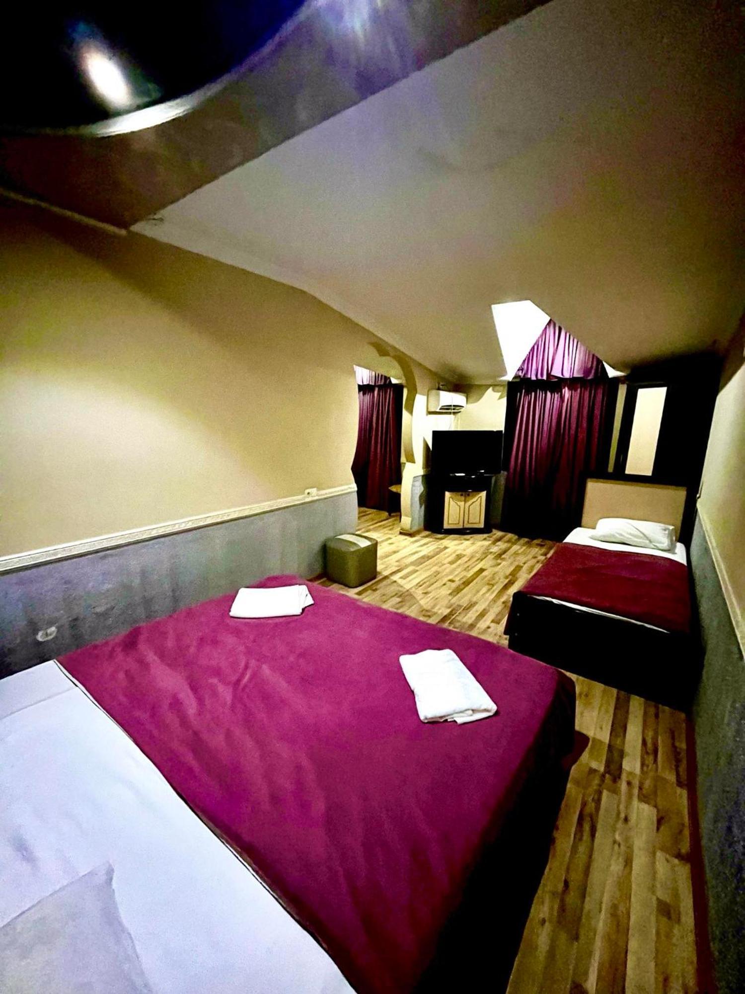 B&B Europa Hotel Kutaisi Eksteriør billede
