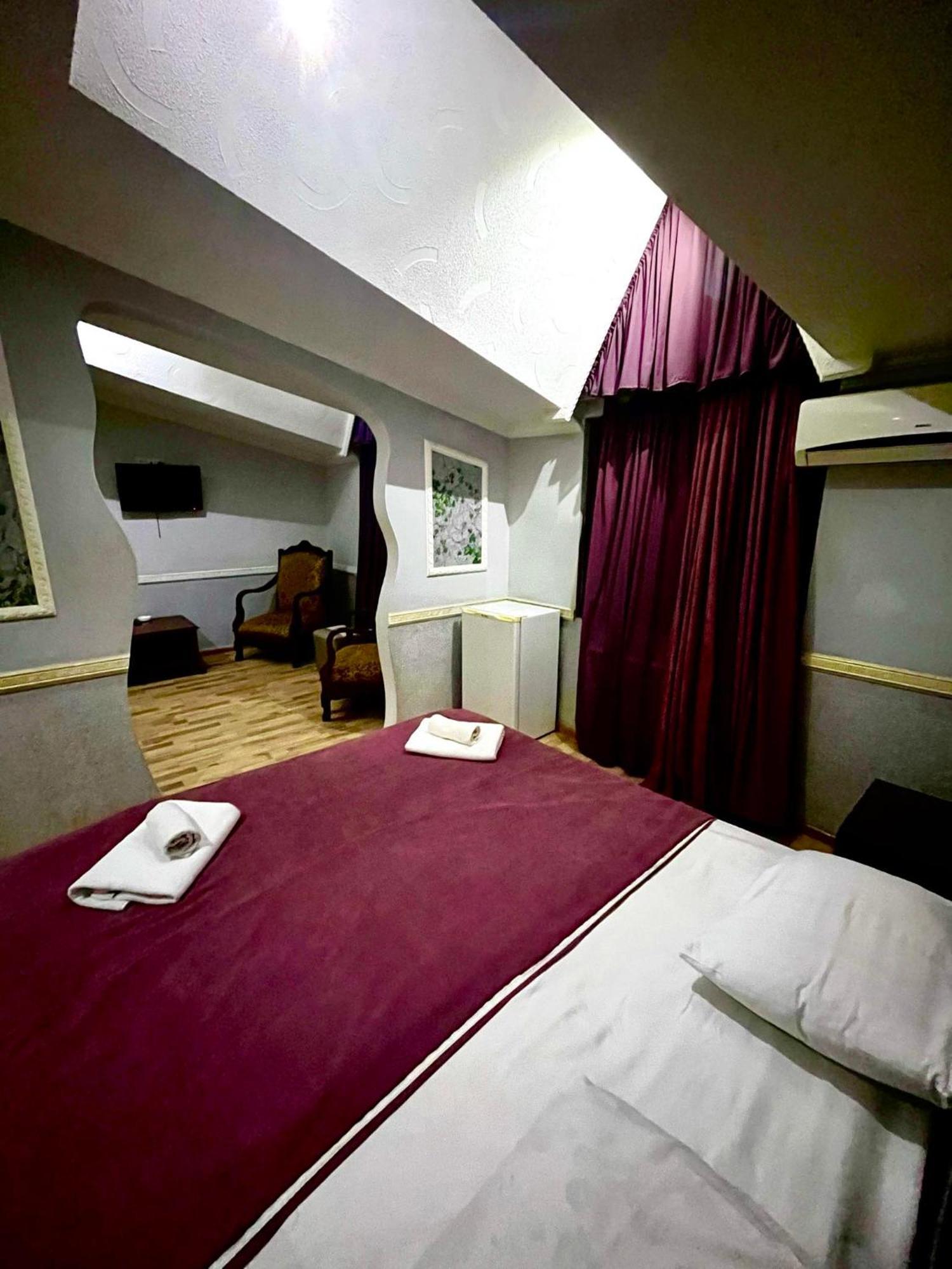 B&B Europa Hotel Kutaisi Eksteriør billede