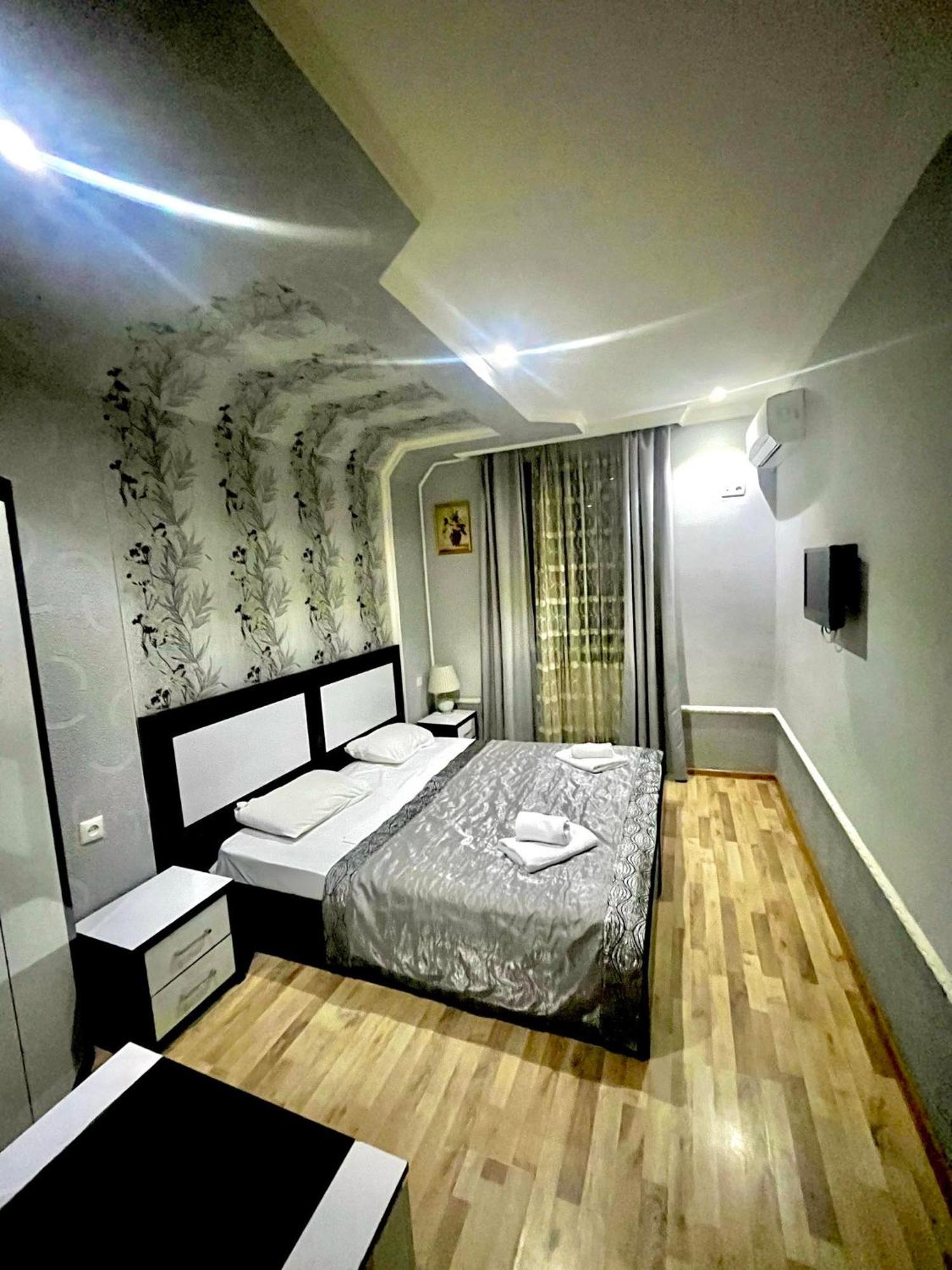 B&B Europa Hotel Kutaisi Eksteriør billede