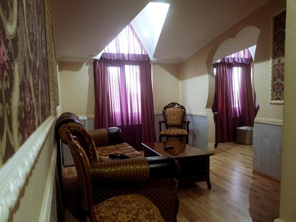 B&B Europa Hotel Kutaisi Eksteriør billede