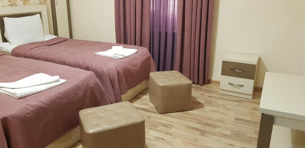 B&B Europa Hotel Kutaisi Eksteriør billede